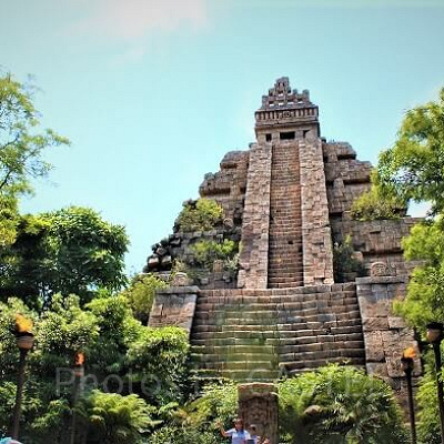 インディ・ジョーンズ®・アドベンチャー：クリスタルスカルの魔宮