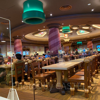 キノピオカフェ店内