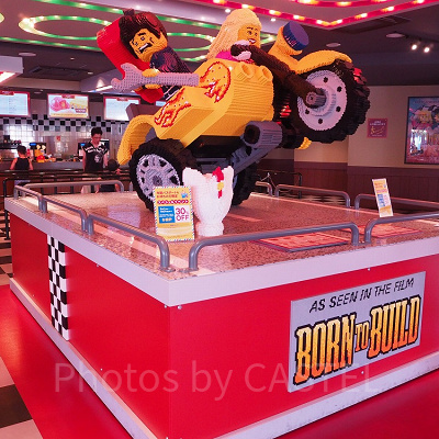 レゴランドの「ブリック・ハウス・バーガー」の内装