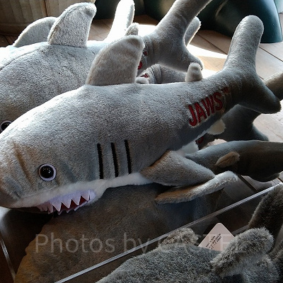 ジョーズぬいぐるみ（大）