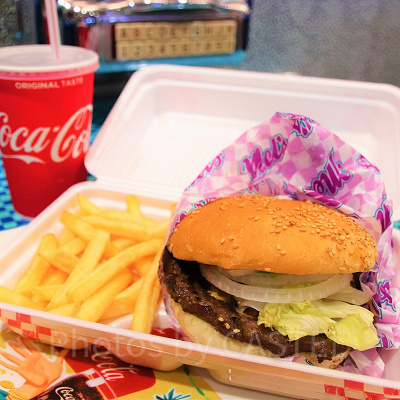 ロコモコ風バーガーセット