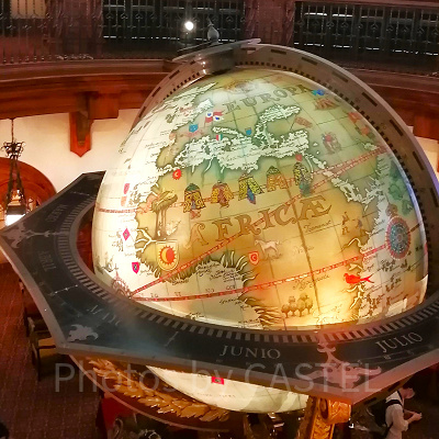 マゼランズ内装