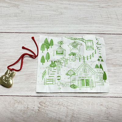 中に入っているどんどこ森の地図／ジブリパークのグッズ