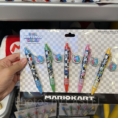 マリオカートのシャープペンシルセット