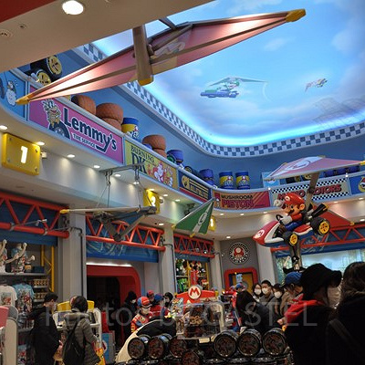 マリオモーターズの店内