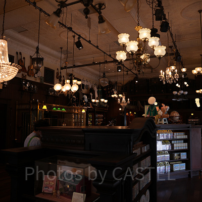 マクダックス・デパートメントストア　