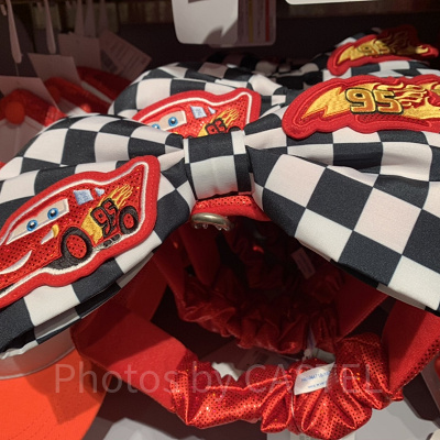 マックィーンのヘアバンド