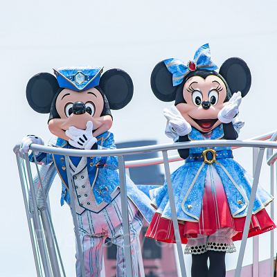 ミッキーマウスとミニーマウス