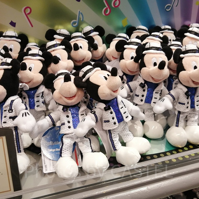 ミッキーぬいぐるみバッジ