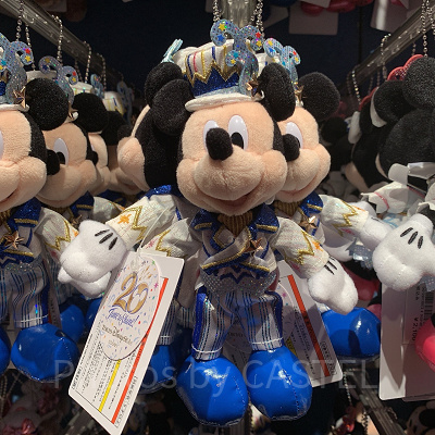 ミッキーぬいぐるみバッジ