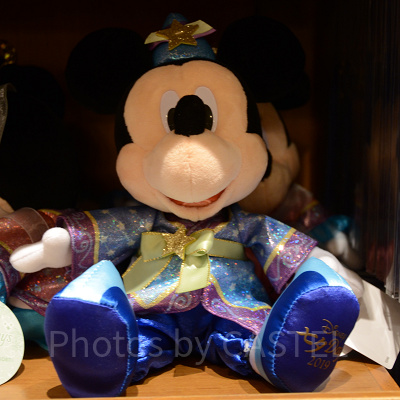 ミッキーぬいぐるみ