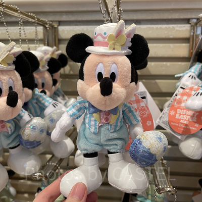 ミッキーぬいぐるみバッジ②（2022年ディズニーイースターグッズ）