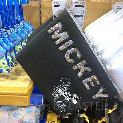 ミッキーのポーチ