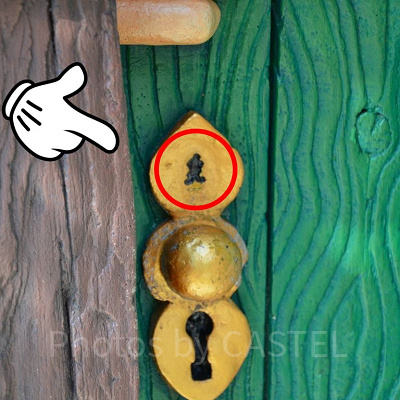 ミッキーのシルエット鍵穴