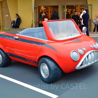 マイクの車