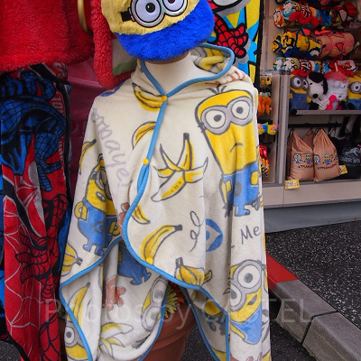ミニオンバナナ柄ビッグポンチョ