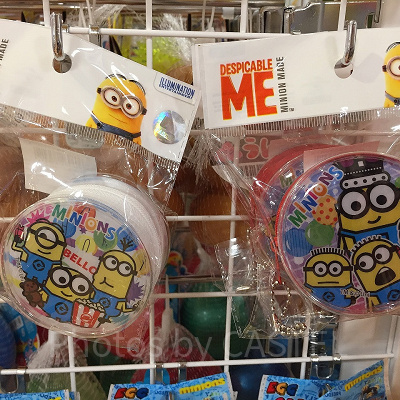 ミニオンズ丸形コインパース／100均ショップ「ダイソー」