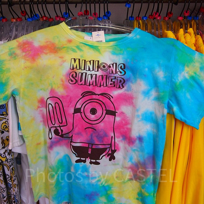 「MINIONS SUMMER」シリーズのタイダイTシャツ