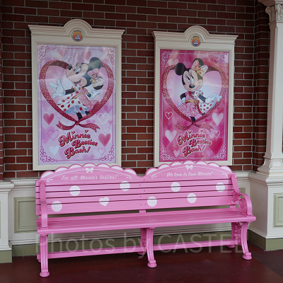 ミニー・ベスティーズ・バッシュ：パーク内各所のキュートなデコレーション①