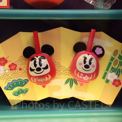 ミニーだるま（右）