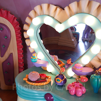 ミニーの家のドレッサー