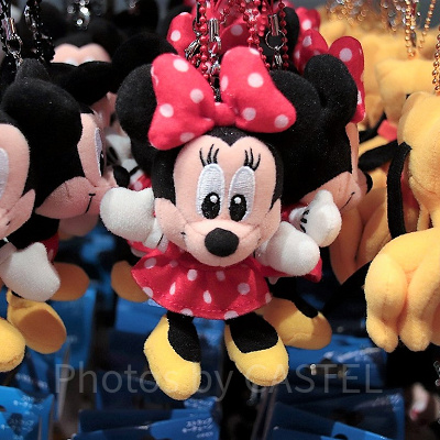 ミニーのストラップキーチェーン