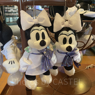 ミニーぬいぐるみバッジ（ディズニー100周年グッズ）