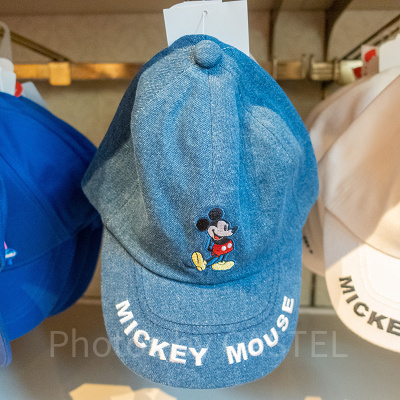 ミッキーがワンポイントの可愛いキッズ用キャップ