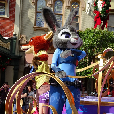 ムーブ・イット！ シェイク・イット！ セレブレート・イット！ ストリート・パーティー