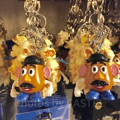 ミスター・ポテトヘッドのポップコーンバケットのキーチェーン