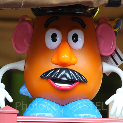 「ミスターポテトヘッド」が改名