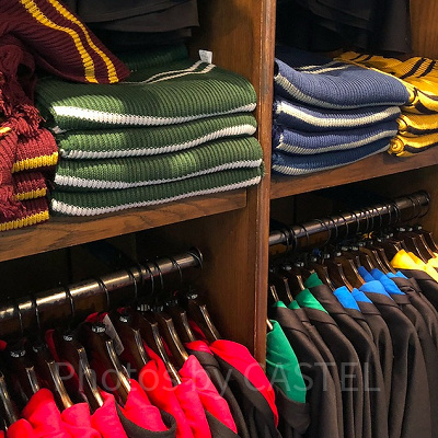 マフラー（4,900円）