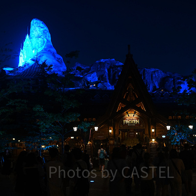 フローズンキングダムの夜景