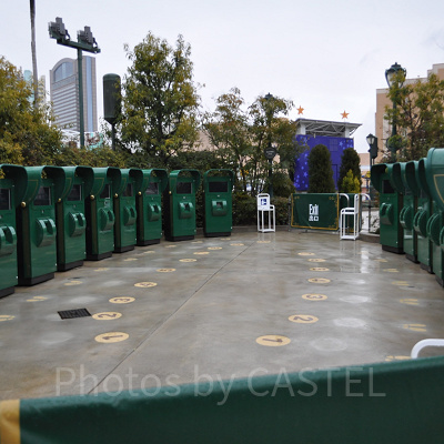 入場整理券の発券機械