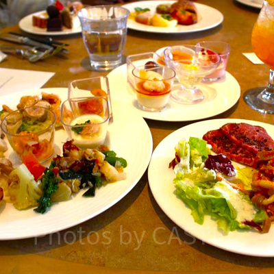 オチェーアノのブッフェメニュー