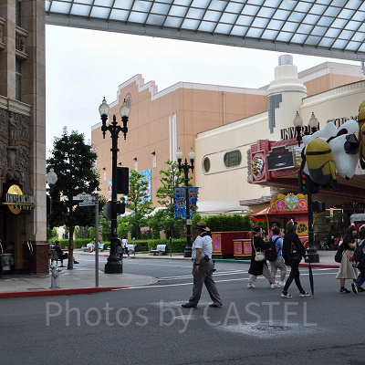 ワンピース・ウォーターバトルはシネマ４－D 前から左折した場所／USJ