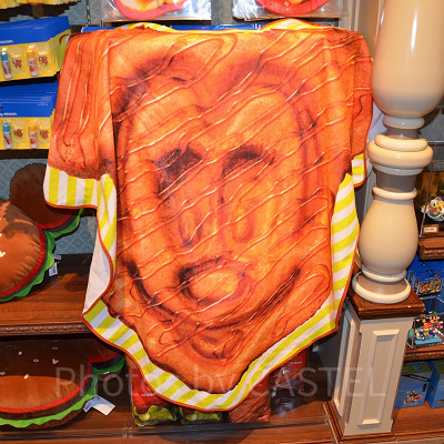 特大タオル（ミッキーワッフル）