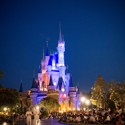 プラザ内パレードルート