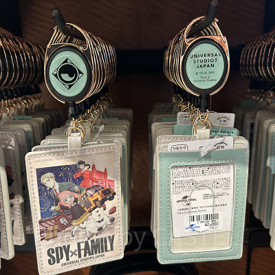 リール付きパスケース（USJ×スパイファミリーグッズ）