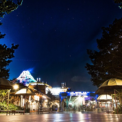 フォートレス・エクスプロレーションよりミラコスタ側を撮影