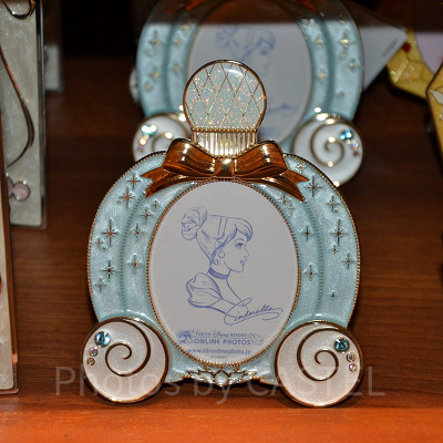 フォトスタンド