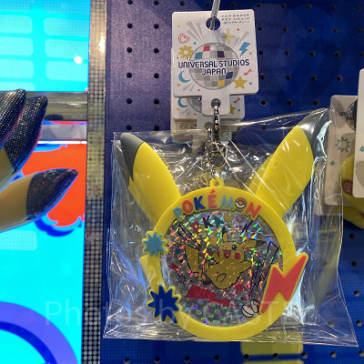 ピカチュウの缶バッジ＆ホルダーセット