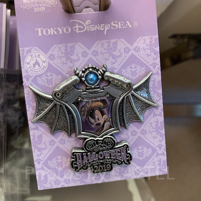 ピンバッジ