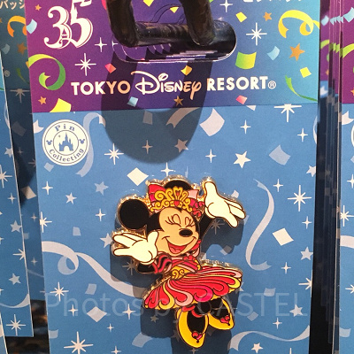 ピンバッジ（ミニー）