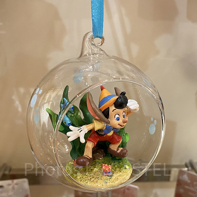 ディズニーストアのクリスマスオーナメント| キャステル