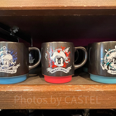 パイレーツ・オブ・カリビアングッズ：海賊デザインのマグカップ