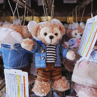 タグ付き　ダッフィー　ディズニー　ぬいぐるみバッジ　26体＋α まとめ売り ダッフィー ぬいぐるみバッジ ディズニーランドホテル 東京