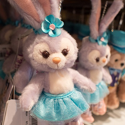 ぬいぐるみバッジ（ステップトゥシャイン）