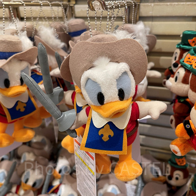 ぬいぐるみバッジ(三銃士グッズ)