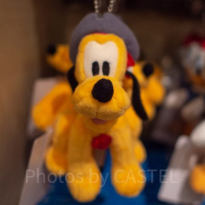 プルートぬいぐるみバッジ